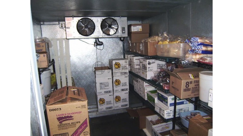 盒馬鮮生冷庫(kù)專用貨架鐵線鍍鋅粉冷庫(kù)貨架廚房專用貨架